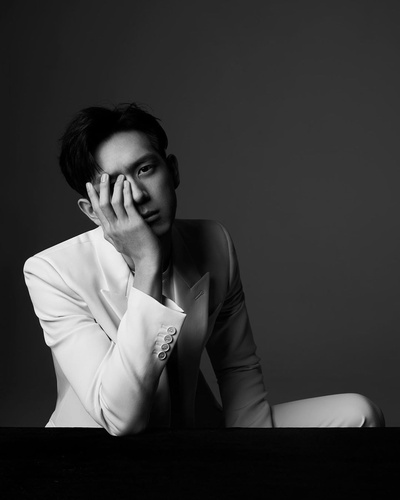 李现的的INS图片-(2020-04-19 14:34:46)
