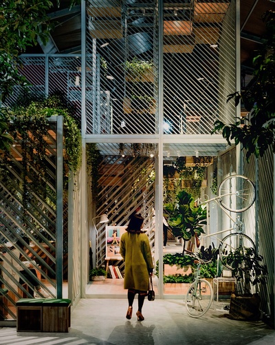 旅行摄影师Michael Schulz的的INS图片-(2017-11-09 18:23:08)Impressions from @MINI’s #UrbanMatters exhibition in Shanghai.
⠀
The URBAN CABIN of #MINILiving explores the future of urban habitats based on the creative use of space – a compact micro-house designed to fit up to two people. See more impressions via the #UrbanMatters hashtag.
⠀
Looking forward to the next exhibition, as this is an ongoing research project.
⠀
#MINI #brighterurbanliving #automotive #urbanliving #urbandesign #zaishanghai #shanghai