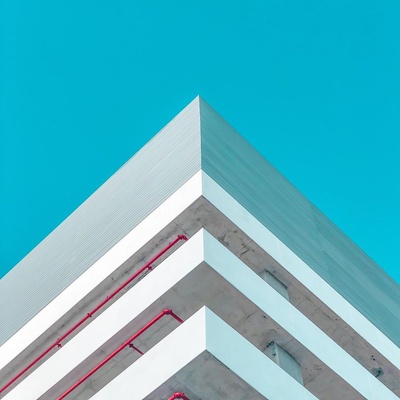 建筑局部之美的的INS图片-(2020-04-01 19:52:23)A Symmetrical Angle