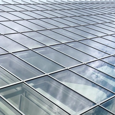 建筑局部之美的的INS图片-(2018-07-12 20:32:34)Glass gazing