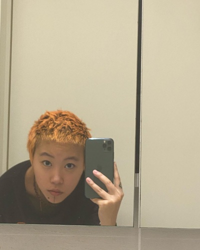 窦靖童的的INS图片