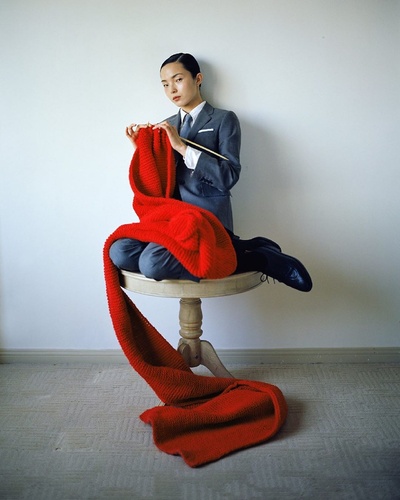 雎晓雯的的INS图片-(2020-03-14 01:31:50)@thombrowneny photo by @lesliezhang1992