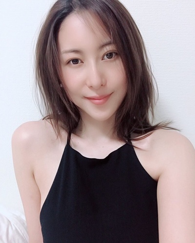松下纱荣子的的INS图片-(2019-09-02 21:05:20)最近天気がいいので、よく公園で
遊んでます^ ^

#matsushitasaeko 
#松下紗栄子