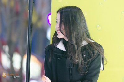 IU 李知恩高清图片的写真