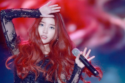 IU 李知恩高清图片的写真