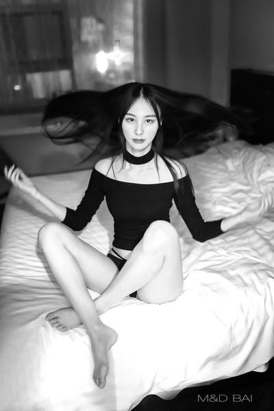 欧美复古性感人像光影的摄影作品