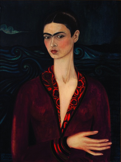 弗里达作品的油画作品-18_FridaKahlo_Autorretrato_con_traje_de_terciopelo_1926