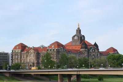 风景图.M203  实景图片 欧美风情 现代城市与古建筑 街道街景 场景绘画参考6德国 德累斯顿的图片