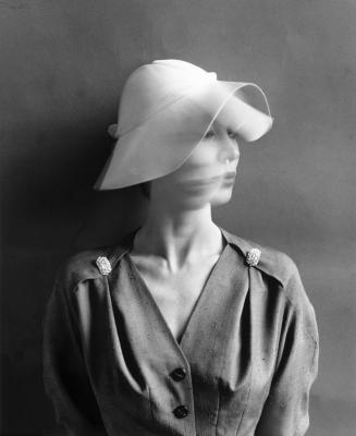 其他.Guy Bourdin 摄影作品Guy Bourdin B+W Fashion的摄影作品