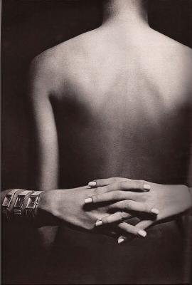 其他.Guy Bourdin 摄影作品Guy Bourdin Jewellery的摄影作品