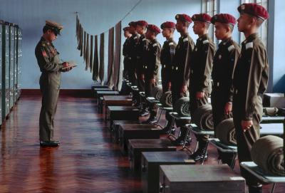 其他.史蒂夫·麦凯瑞SteveMcCurry下集Child Soldiers 15的摄影作品