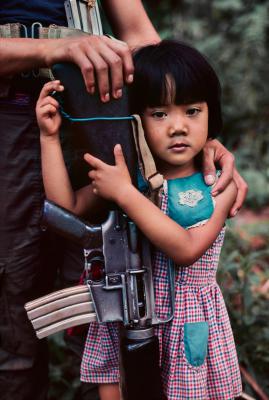 其他.史蒂夫·麦凯瑞SteveMcCurry下集Child Soldiers 15的摄影作品