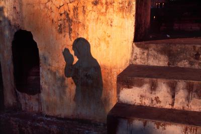 其他.史蒂夫·麦凯瑞SteveMcCurry上集SILHOUETTES & SHADOWS 24的摄影作品