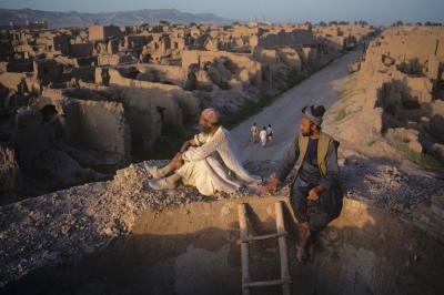 其他.史蒂夫·麦凯瑞SteveMcCurry上集SILHOUETTES & SHADOWS 24的摄影作品