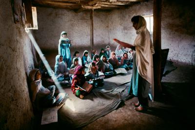 其他.史蒂夫·麦凯瑞SteveMcCurry上集school 30的摄影作品