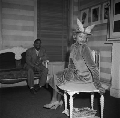 其他.Eve ArnoldFashion in Harlem. NYC.1950的摄影作品