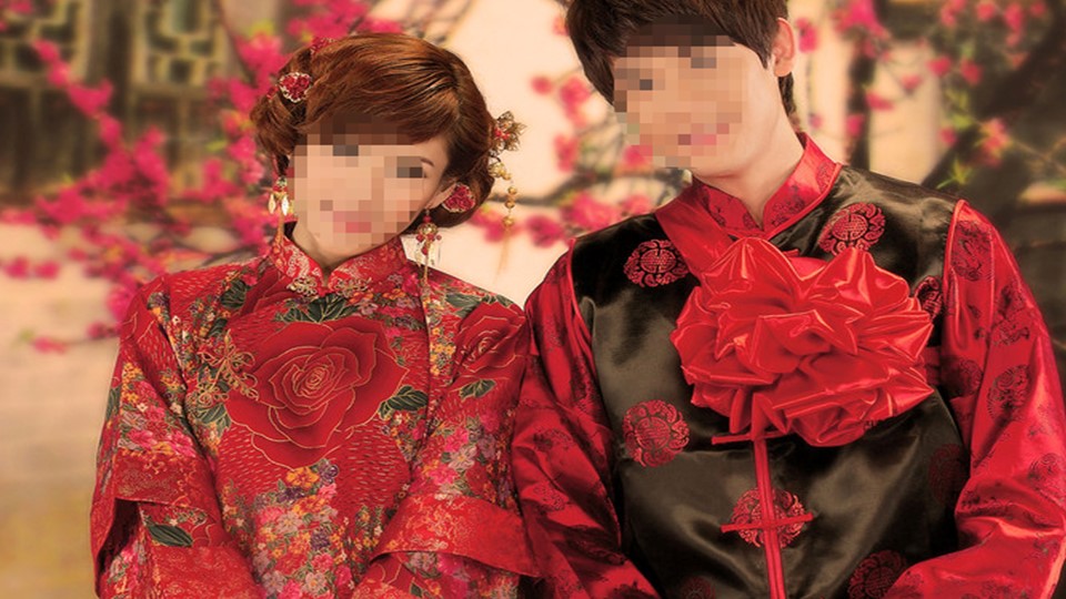 商务.婚庆生活婚礼红色——图文的PPT模板-9/22