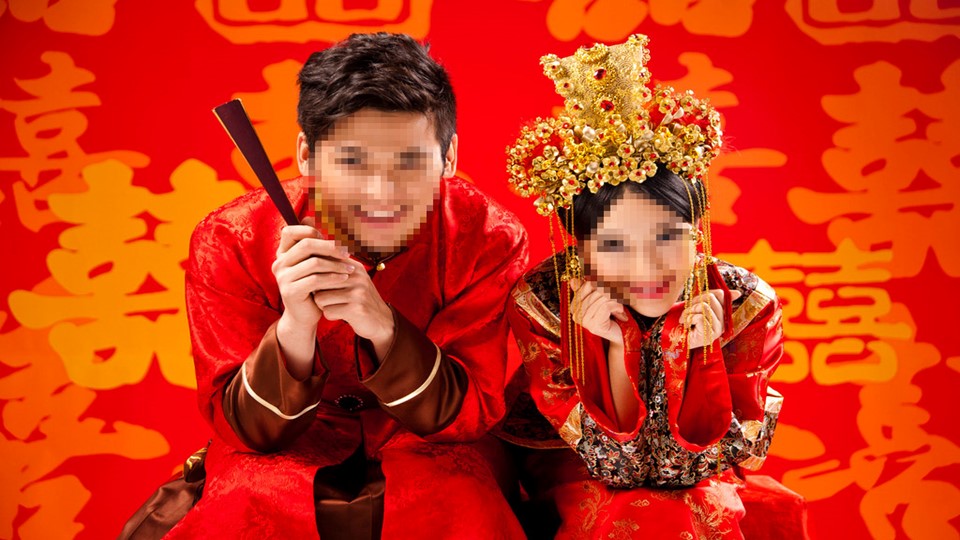 商务.婚庆生活婚礼红色——图文的PPT模板-10/22