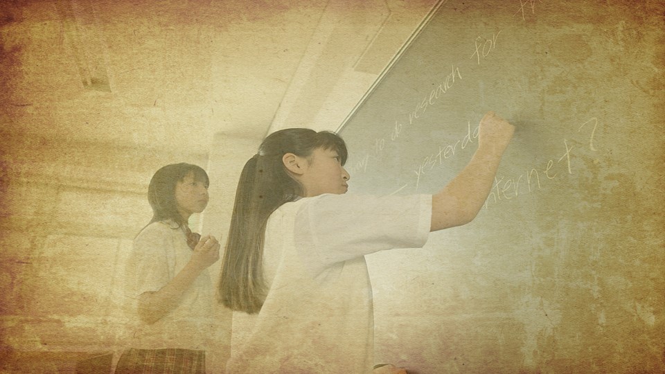 怀旧青春同学会PPT合集.H001青春同学会PPT-032的PPT模板-5/14