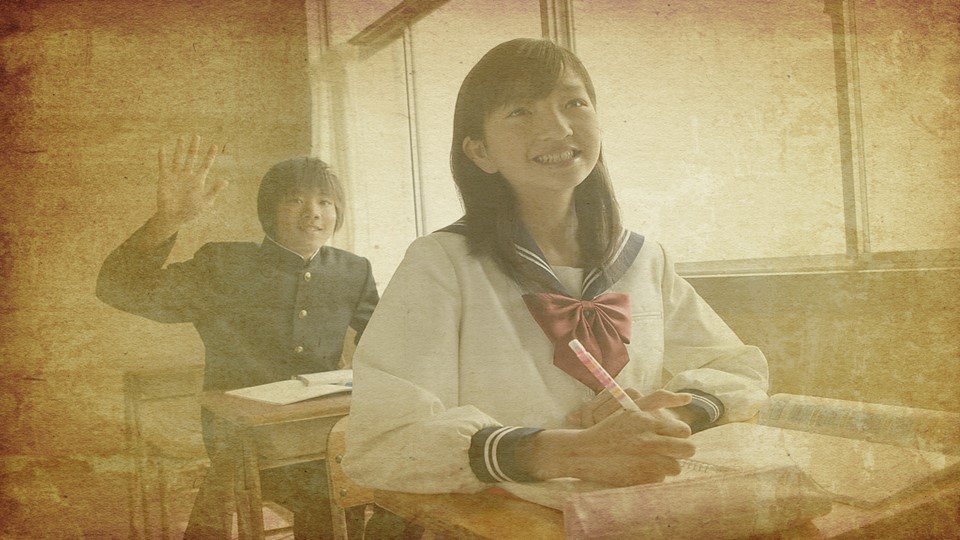 怀旧青春同学会PPT合集.H001青春同学会PPT-032的PPT模板-7/14