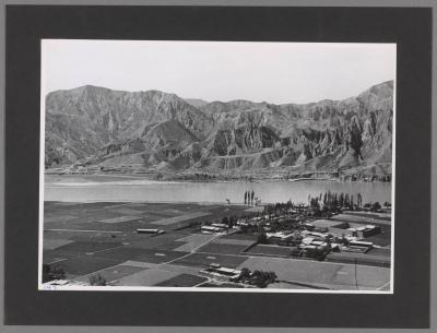 其他.A492-鸟瞰中国.Ground and Aerial Views of China.JPG的摄影作品-鸟瞰中国.Ground and Aerial Views of China.摄影BY J. P. Koster.约1940年_页面_244