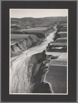 其他.A492-鸟瞰中国.Ground and Aerial Views of China.JPG的摄影作品-鸟瞰中国.Ground and Aerial Views of China.摄影BY J. P. Koster.约1940年_页面_078