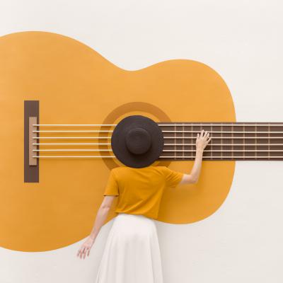 其他.A499-ANNA DEVIS & DANIEL RUEDA.What the Hat series  Anna Devís and Daniel Rueda的摄影作品-2_1696054246059