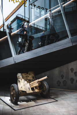 其他.哈苏大师获奖作品集.2008.Benjamin Antony Monn 本杰明·安东尼·蒙.个人项目.Tirpitz_Museum的摄影作品-BAM_DSC6697_Master