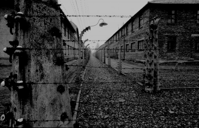 其他.哈苏大师获奖作品集.2008.Bronek Kozka 布罗内科兹卡.个人项目.重访奥斯维辛的摄影作品-1_4 1