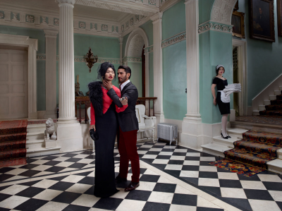 其他.哈苏大师获奖作品集.2008.Julia Fullerton-Batten 朱莉娅·富勒顿-巴顿.个人项目.美术.IN_SERVICE,_2014的摄影作品-14000000863
