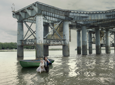其他.哈苏大师获奖作品集.2008.Julia Fullerton-Batten 朱莉娅·富勒顿-巴顿.个人项目.美术.OLD_FATHER_THAMES,_2018的摄影作品-13600001347