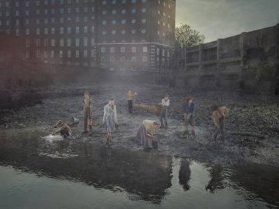 其他.哈苏大师获奖作品集.2008.Julia Fullerton-Batten 朱莉娅·富勒顿-巴顿.个人项目.美术.OLD_FATHER_THAMES,_2018的摄影作品-13600000563