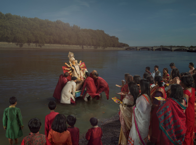 其他.哈苏大师获奖作品集.2008.Julia Fullerton-Batten 朱莉娅·富勒顿-巴顿.个人项目.美术.OLD_FATHER_THAMES,_2018的摄影作品-13600001354