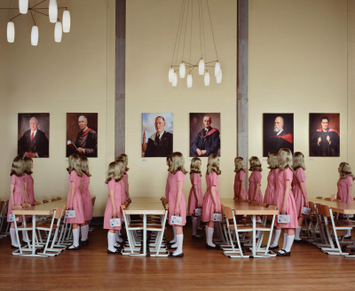 其他.哈苏大师获奖作品集.2008.Julia Fullerton-Batten 朱莉娅·富勒顿-巴顿.个人项目.美术.SCHOOL_PLAY,_2007的摄影作品-摄影大师作品集 5