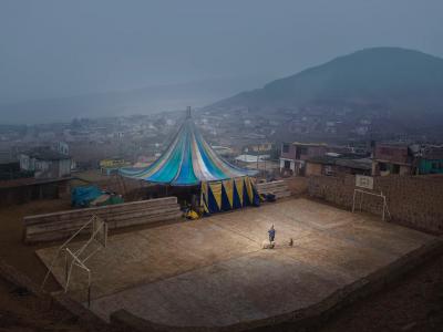 其他.哈苏大师获奖作品集.2008.Morfi Jimenez Mercado 莫菲希门尼斯.个人项目.Light from within _ Morfi Jiménez的摄影作品-e16ec5_d09f9e380fbd4f3dbf6ad8de83c04e52_mv2