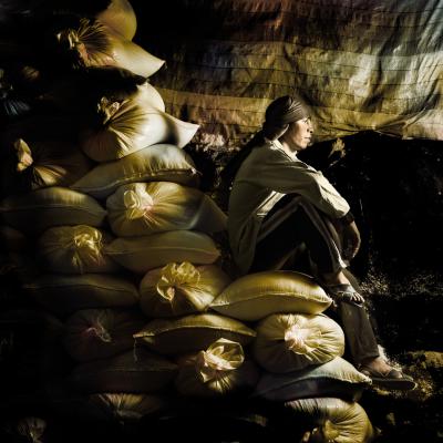 其他.哈苏大师获奖作品集.2008.Morfi Jimenez Mercado 莫菲希门尼斯.个人项目._Refuge__ Iquitos 2010 _ The great comedy of_yythkg的摄影作品-ca3438_7ad153ead3ce4c0193ccd260115bd4a0_mv2