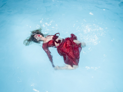 其他.哈苏大师获奖作品集.2010.João Carlos.个人项目.时尚与美容.水下时尚奇幻的摄影作品-outex-pool-shoot-joao-carlos-4k-8