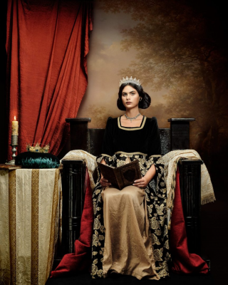 其他.哈苏大师获奖作品集.2010.João Carlos.个人项目.美术.Português_Queens的摄影作品-queen-isabel-joao-carlos-web-6-scaled