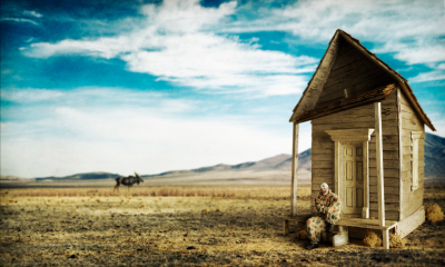 其他.哈苏大师获奖作品集.2010.Mark Holthusen.个人项目.肖像.Plastique的摄影作品-western+sceene2Final