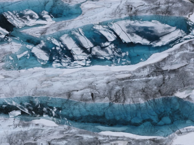 其他.哈苏大师获奖作品集.2010.Stephan Zirwes.个人项目.Ice_2012的摄影作品-csm_01-Knik_Glacier_Melting_Pools_3272666428