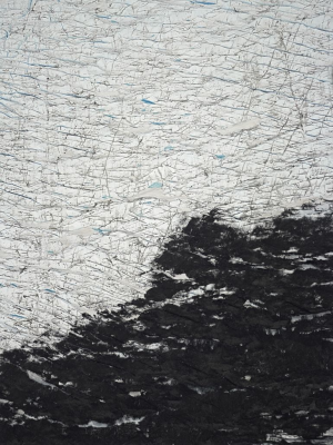 其他.哈苏大师获奖作品集.2010.Stephan Zirwes.个人项目.Ice_2012的摄影作品-csm_10-Medial_Moraine_4ae2da5001