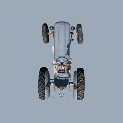 其他.哈苏大师获奖作品集.2010.Stephan Zirwes.个人项目.Tractors_2019的摄影作品-csm_01-traktoren-180829-nikon_SZ03762_96d5fe0dec