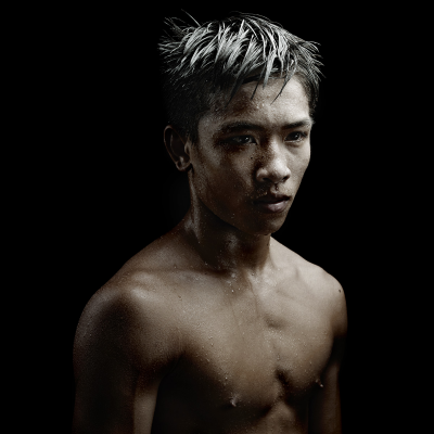 其他.哈苏大师获奖作品集.2012.Denis Rouvre.个人作品集.工作.黑色的眼睛的摄影作品-10009