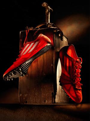 其他.哈苏大师获奖作品集.2012.Joe Felzman.哈苏的摄影作品-dxthm1000.felzman-evoke-adidas-TNT