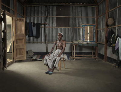 其他.哈苏大师获奖作品集.2012.Ken Hermann.个人项目.幸存者的摄影作品-MonjurulAlamMojnu