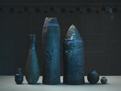 其他.哈苏大师获奖作品集.2012.Ken Hermann.个人项目.战争遗留物的摄影作品-Family