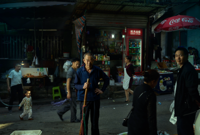 其他.哈苏大师获奖作品集.2012.Ken Hermann.个人项目.最后的_Bang_Bang_Men的摄影作品-WangZezhong52work22years