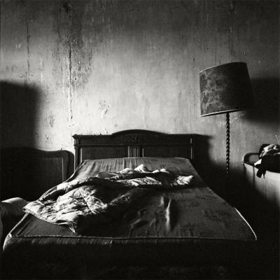 其他.哈苏大师获奖作品集.2012.Oliver Valsecchi.个人项目.SELFPORTRAITS的摄影作品-selfhaunted