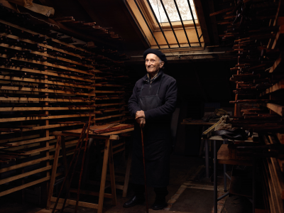 其他.哈苏大师获奖作品集.2014.Roman Jehanno.个人项目.Savoir-Faire-Project的摄影作品-082_2020+12+11+-+0414+-+Charles+Bergara