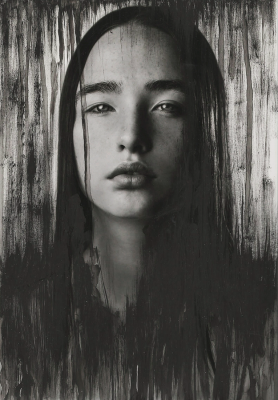 其他.哈苏大师获奖作品集.2018.Kamilla Hanapova.个人项目.Kamilla_Hanapova_-_SYNTHES_S的摄影作品-c743455f-b2ea-46ef-98d4-deff16b87b81